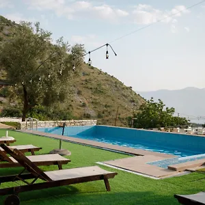 Bujtina Maria 4* Stegopull